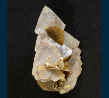 Wulfenite - United States of America - BG26-10