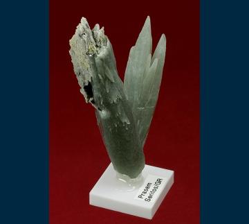 GR123 Quartz (var. Prase) with Calcite from Avissalos Mtn, Serifos Island, Cyclade Islands, Kyklades Prefecture, Aegean Islands Department, Greece