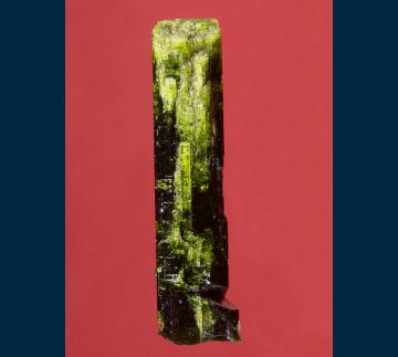 GR90 Epidote from Kimmeria, Xánthi Prefecture, Thraki (Thrace) Department, Greece