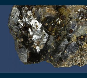 RG0139 Andradite garnet from Cerro el Toro, Municipio de Alamos, Sonora, Mexico RG0139 Andradite garnet from Cerro el Toro, Municipio de Alamos, Sonora, Mexico