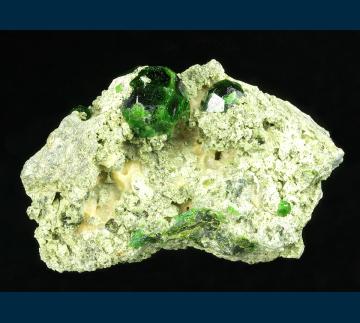 IRD01 Andradite garnet ( var. Demantoid ) from Belqeys Mountain (Kuh-e-Belgheys), near Takab, West Azarbaijan Province, Iran IRD01 Andradite garnet ( var. Demantoid ) from Belqeys Mountain (Kuh-e-Belgheys), near Takab, West Azarbaijan Province, Iran