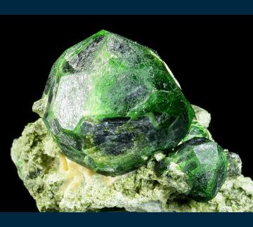 IRD04 Andradite garnet ( var. Demantoid ) from Belqeys Mountain (Kuh-e-Belgheys), near Takab, West Azarbaijan Province, Iran