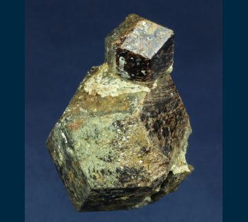 RG0963 Almandine garnet from Harstad, Troms Fylke, Norway RG0963 Almandine garnet from Harstad, Troms Fylke, Norway