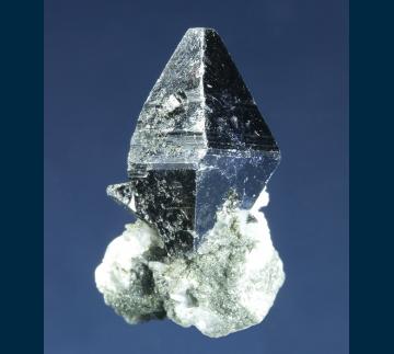 RG0968 Anatase from near Vivelid, Ullensvang Statsallmenning, Hordaland Fylke, Norway RG0968 Anatase from near Vivelid, Ullensvang Statsallmenning, Hordaland Fylke, Norway