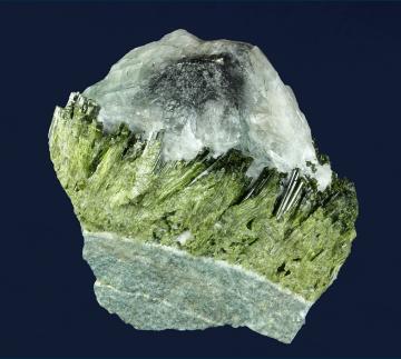 RG0983 Uvite on Epidote from Løkken Verk, Løkken, Meldal, Sor-Trondelag Fylke, Norway RG0983 Uvite on Epidote from Løkken Verk, Løkken, Meldal, Sor-Trondelag Fylke, Norway