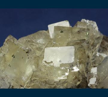 F391 Fluorite from Hardin County, Illinois, USA F391 Fluorite from Hardin County, Illinois, USA