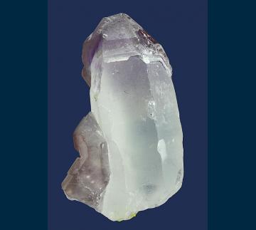 Q022 Quartz ( var. Amethyst Scepter ) from Ambositra, Madagascar Q022 Quartz ( var. Amethyst Scepter ) from Ambositra, Madagascar