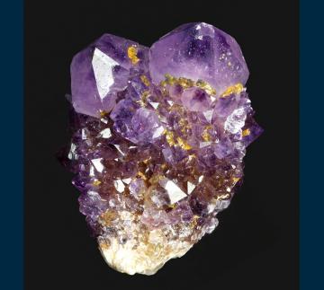Q216 Quartz ( var. Amethystine ) from Boekenhoutshoek area, Mkobola district, Mpumalanga Province, South Africa Q216 Quartz ( var. Amethystine ) from Boekenhoutshoek area, Mkobola district, Mpumalanga Province, South Africa