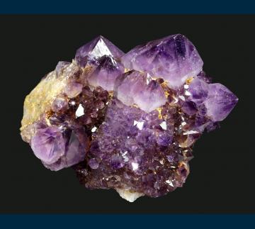 Q217 Quartz ( var. Amethystine ) from Boekenhoutshoek area, Mkobola district, Mpumalanga Province, South Africa