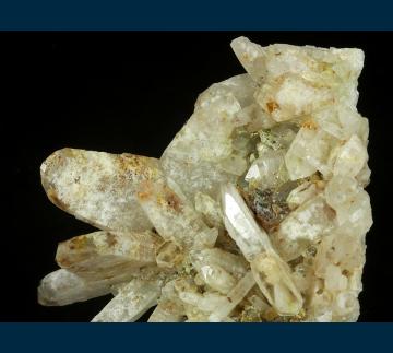 RG1350 Quartz ( Japan-law twin ) from Kami Mine, Ayopaya Province, Cochabamba Department, Bolivia