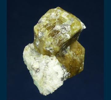 BG93-7 Vesuvianite from Sierra de Cruces, Mun. de Sierra Mojada, Coahuila, Mexico