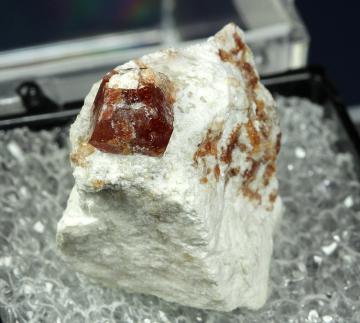 TN159 Grossular garnet from Cerro de Moka, Sierra de Cruces, Mun. de Sierra Mojada, Coahuila, Mexico TN159 Grossular garnet from Cerro de Moka, Sierra de Cruces, Mun. de Sierra Mojada, Coahuila, Mexico