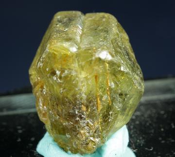 TN208 Chrysoberyl (twin) from Colatina, Espírito Santo, Brazil