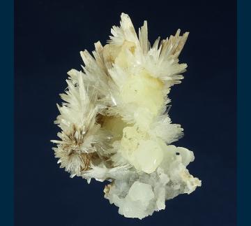 BISA1 Aragonite and Calcite from Bisbee, Warren District, near Bisbee, Cochise County, Arizona, USA BISA1 Aragonite and Calcite from Bisbee, Warren District, near Bisbee, Cochise County, Arizona, USA