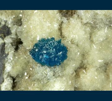CAV2 Cavansite with Stilbite from Pune District, Maharashtra, India CAV2 Cavansite with Stilbite from Pune District, Maharashtra, India
