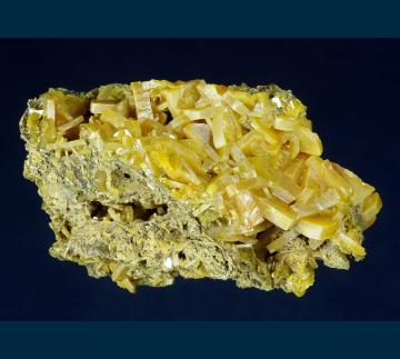 SB02 Wulfenite from Stevenson-Bennett Mine, Organ District, Organ Mts., Dona Ana County, New Mexico, USA SB02 Wulfenite from Stevenson-Bennett Mine, Organ District, Organ Mts., Dona Ana County, New Mexico, USA