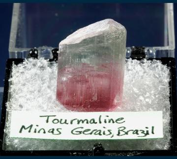 TN223 Elbaite tourmaline from Minas Gerais, Brazil