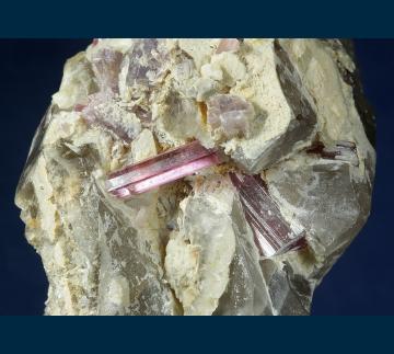 AGB-1217 Elbaite tourmaline with Quartz from Mesa Grande, San Diego Co., California, USA