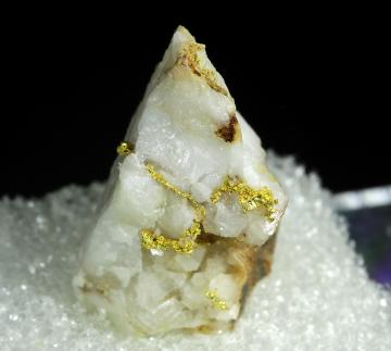 TN240 Gold from Grass Valley, Nevada Co., California, USA TN240 Gold from Grass Valley, Nevada Co., California, USA