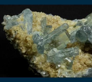 PE1420 Barite on Calcite from Stoneham, Weld Co., Colorado, USA