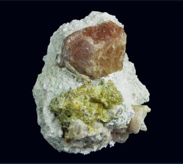 SC013 Grossular garnet from Sierra de Cruces, Municipio de Sierra Mojada, Coahuila, Mexico SC013 Grossular garnet from Sierra de Cruces, Municipio de Sierra Mojada, Coahuila, Mexico