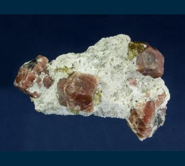 SC015 Grossular garnet from Sierra de Cruces, Municipio de Sierra Mojada, Coahuila, Mexico SC015 Grossular garnet from Sierra de Cruces, Municipio de Sierra Mojada, Coahuila, Mexico